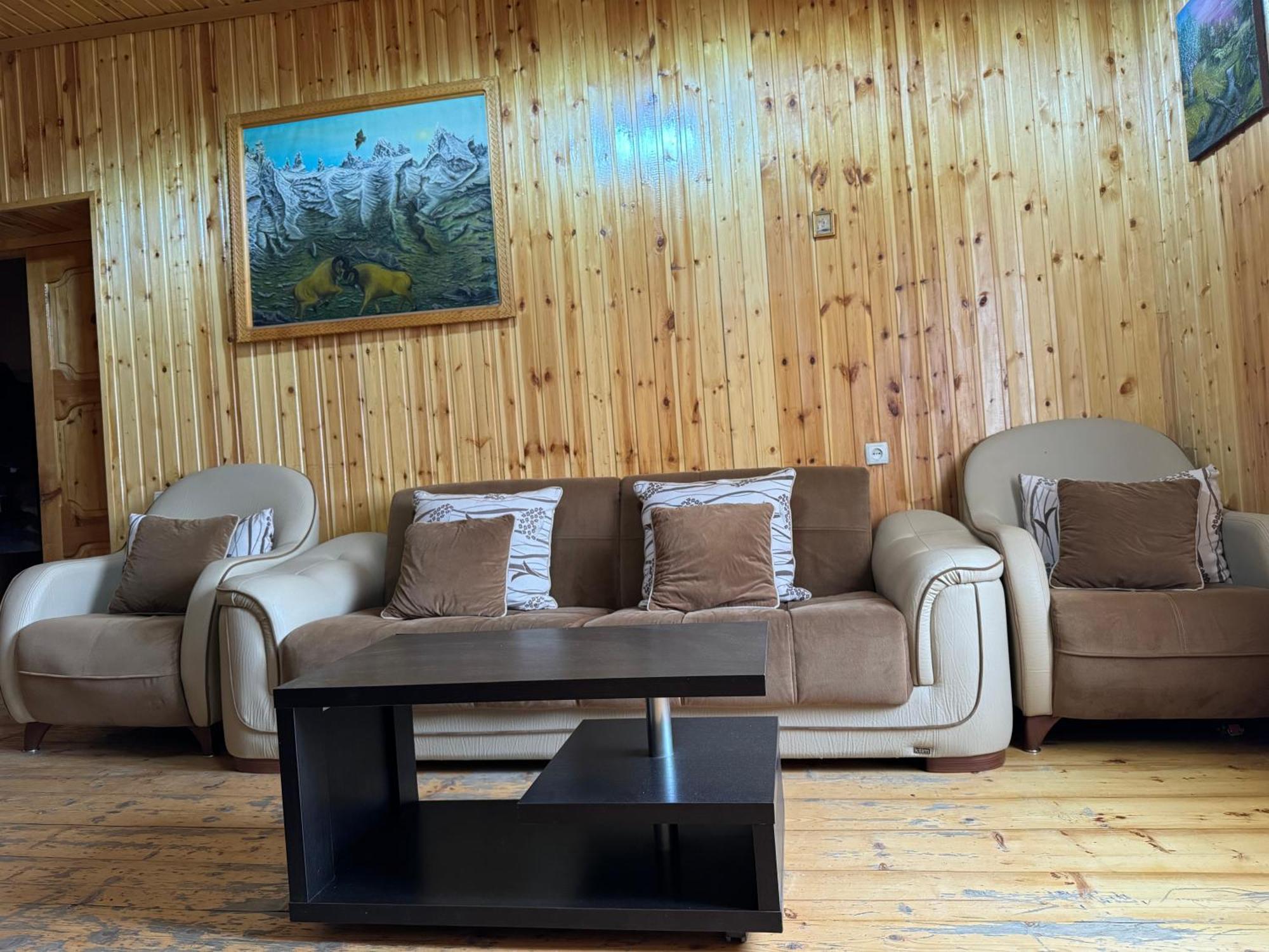 Vodo'S Guesthouse Chvabiani ภายนอก รูปภาพ